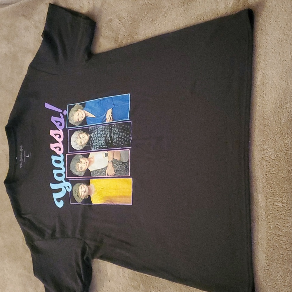 Graphic t